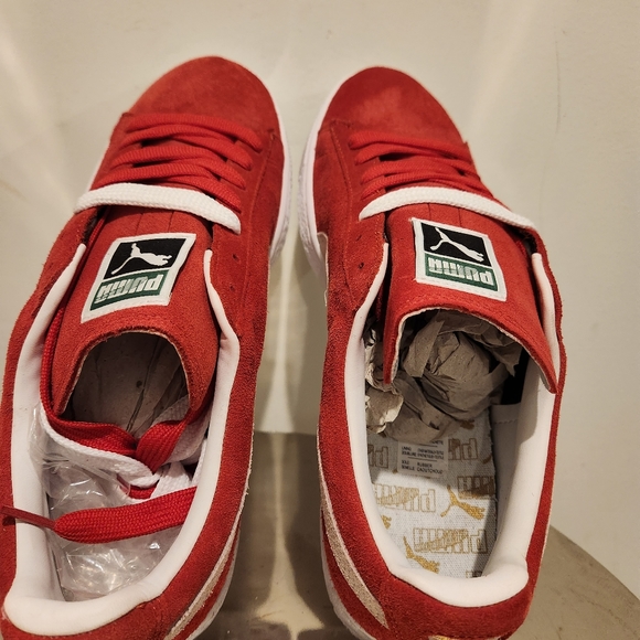 Puma - Picture 3 of 6